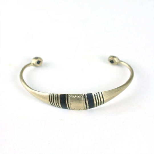 North African Tuareg Flat Black Etched Bracelet | Burkina Faso Etched Bangle | African Handcrafted Jewelry | Tribal & Ethnic | Afrocentric