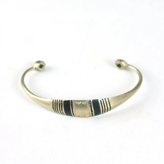 North African Tuareg Flat Black Etched Bracelet | Burkina Faso Etched Bangle | African Handcrafted Jewelry | Tribal & Ethnic | Afrocentric