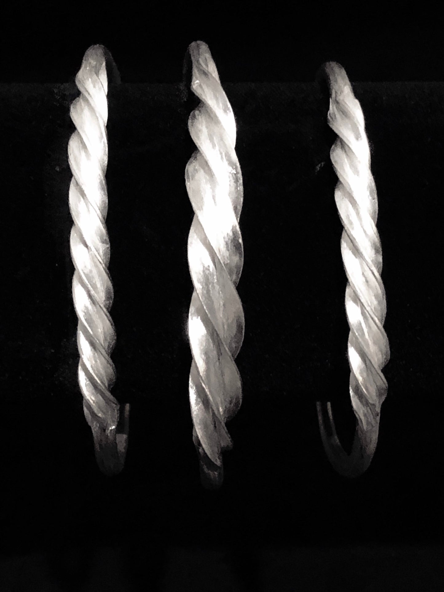 Handcrafted West African Silver Twist Bracelet | Fulani Silver Twist Bracelet | Mali Bracelet | Tribal & Ethnic | Afrocentric